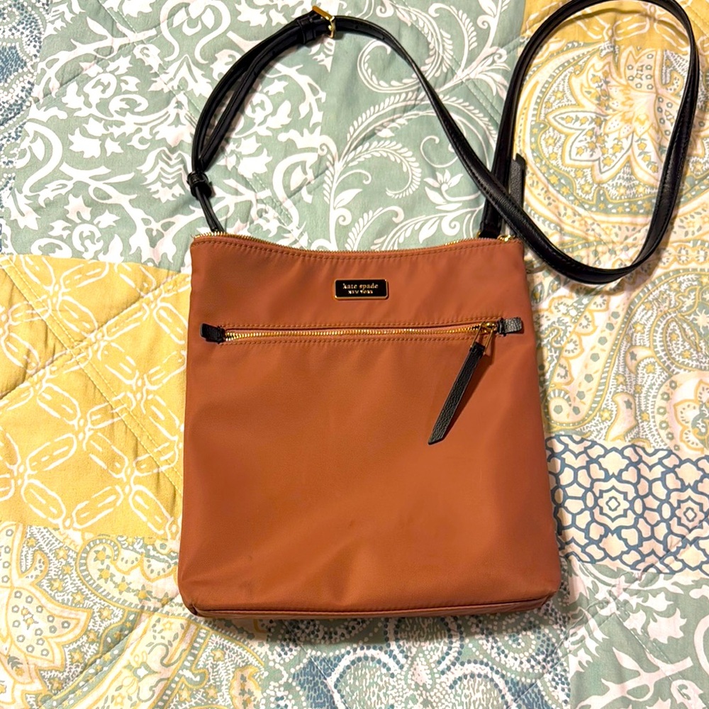 Kate Spade Brown and Black Crossbody Bag Sleek Design